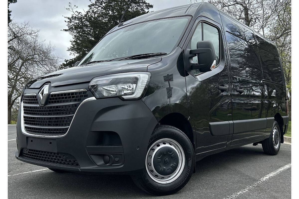 2025 Renault Master Pro 110kW X62 Phase 2 MWB Mid Roof