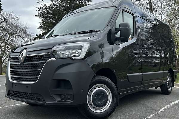 2025 Renault Master Pro 110kW X62 Phase 2 MWB Mid Roof