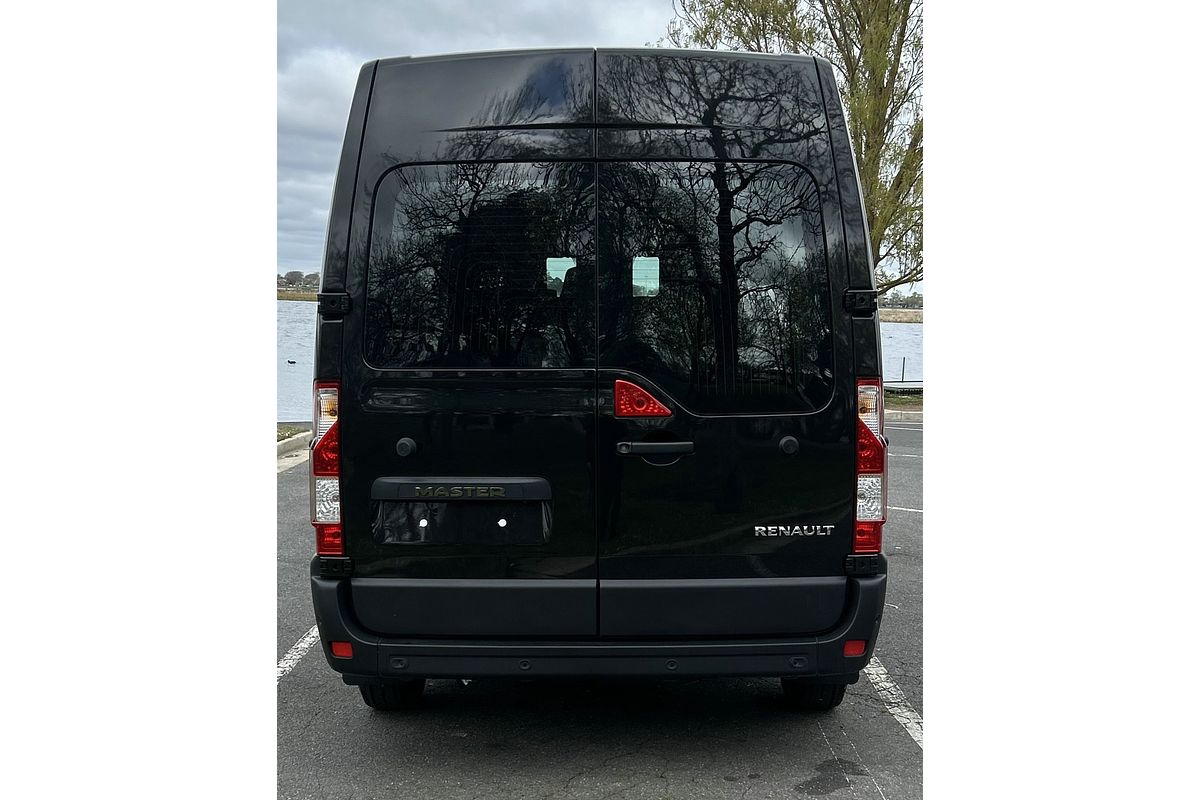 2025 Renault Master Pro 110kW X62 Phase 2 MWB Mid Roof