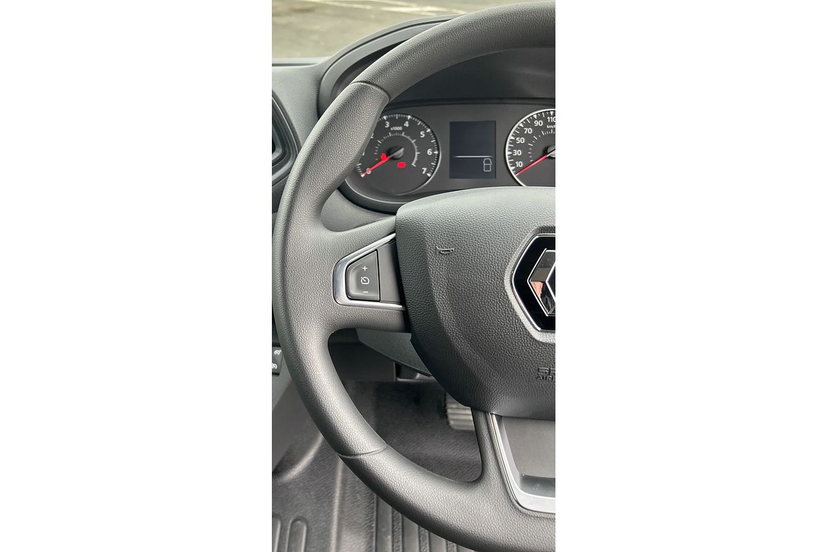 2025 Renault Master Pro 110kW X62 Phase 2 MWB Mid Roof