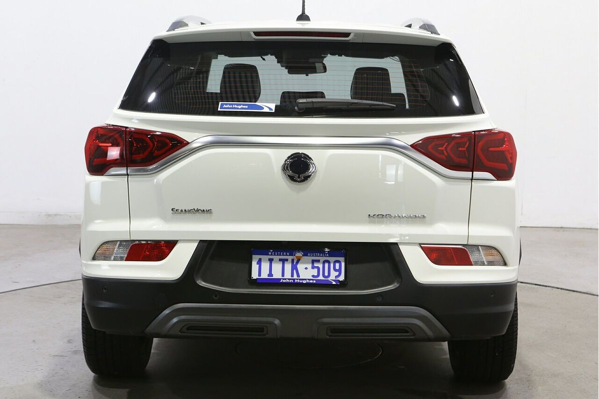 2022 SsangYong Korando ELX C300