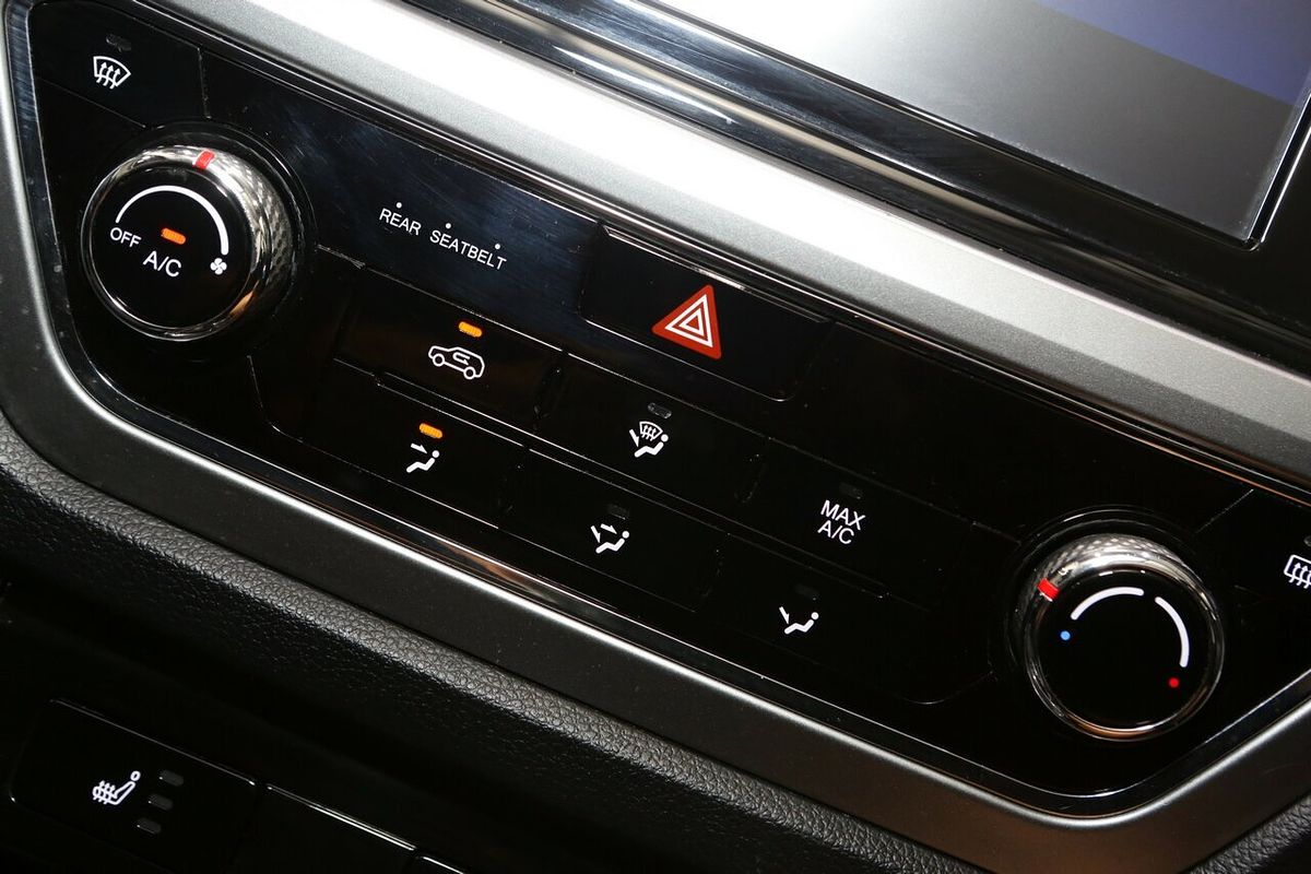 2022 SsangYong Korando ELX C300