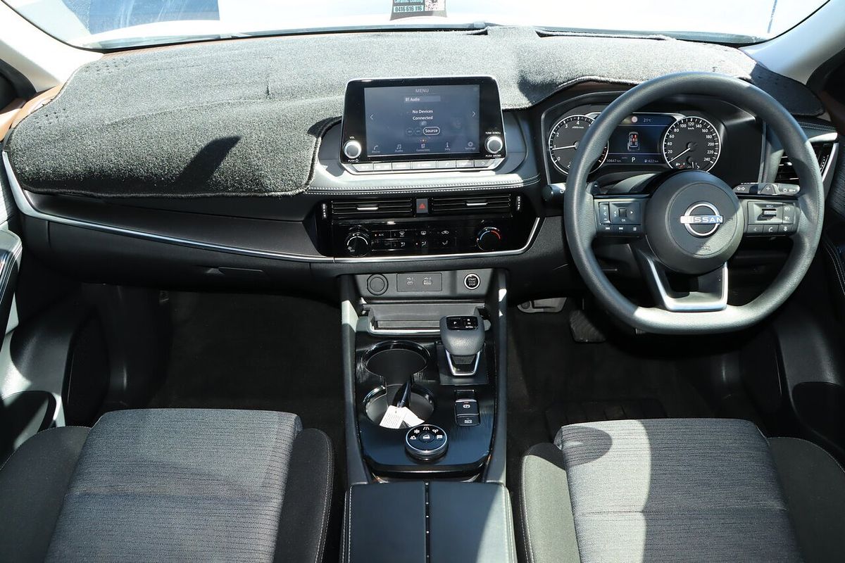 2022 Nissan X-TRAIL ST T33
