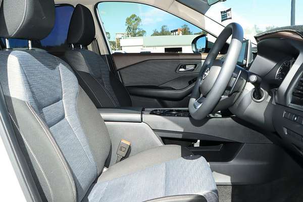 2022 Nissan X-TRAIL ST T33