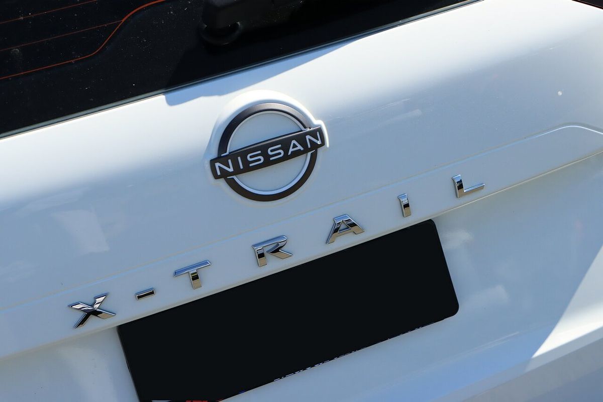 2022 Nissan X-TRAIL ST T33