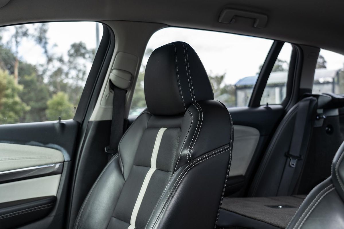 2014 Holden Calais V VF