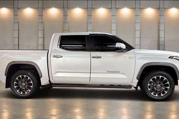 2024 Toyota Tundra Limited VXKH75L 4X4