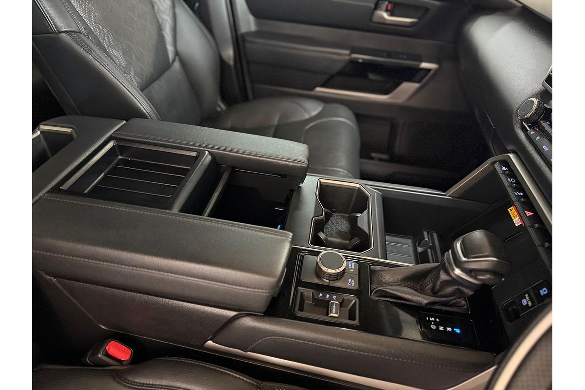 2024 Toyota Tundra Limited VXKH75L 4X4