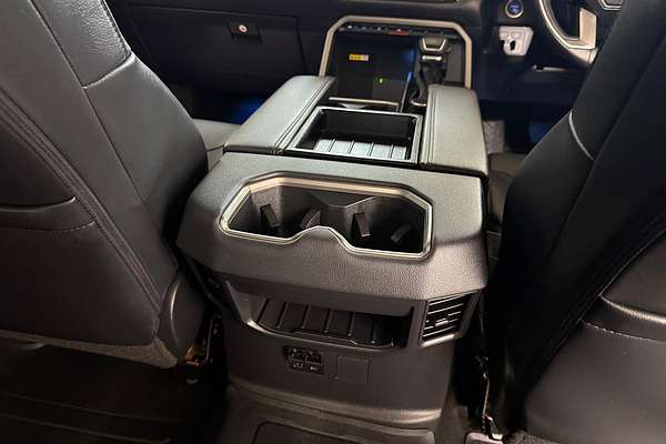 2024 Toyota Tundra Limited VXKH75L 4X4