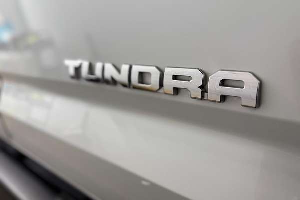 2024 Toyota Tundra Limited VXKH75L 4X4