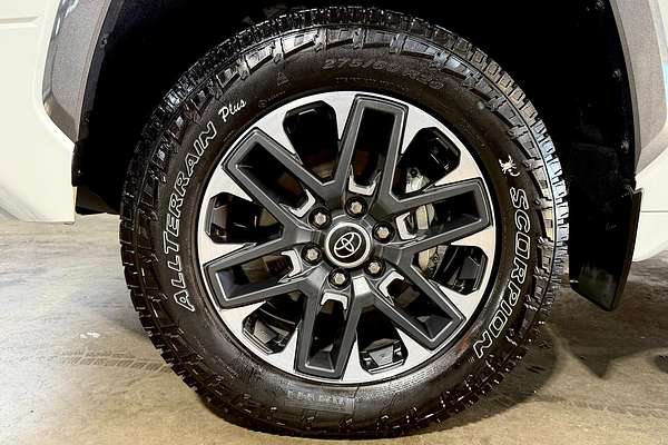 2024 Toyota Tundra Limited VXKH75L 4X4