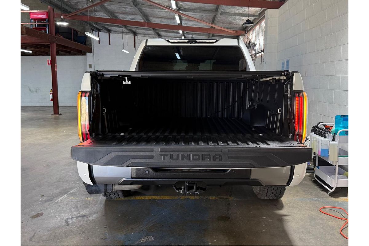 2024 Toyota Tundra Limited VXKH75L 4X4