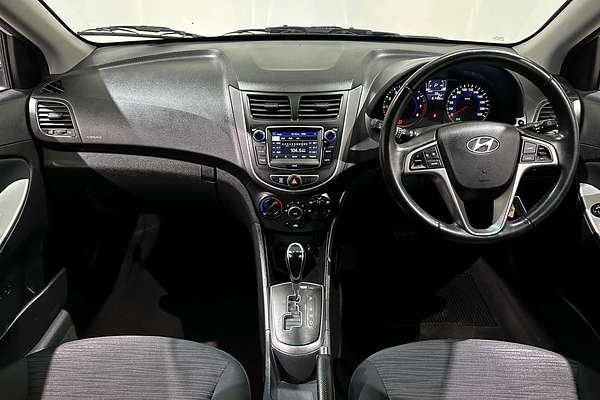 2019 Hyundai Accent Sport RB6