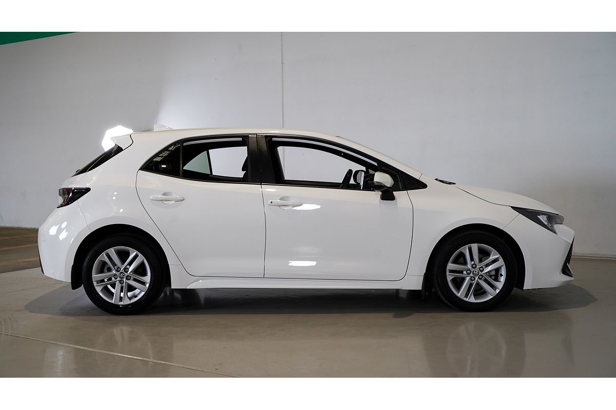 2021 Toyota Corolla Ascent Sport MZEA12R
