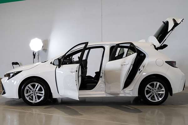 2021 Toyota Corolla Ascent Sport MZEA12R