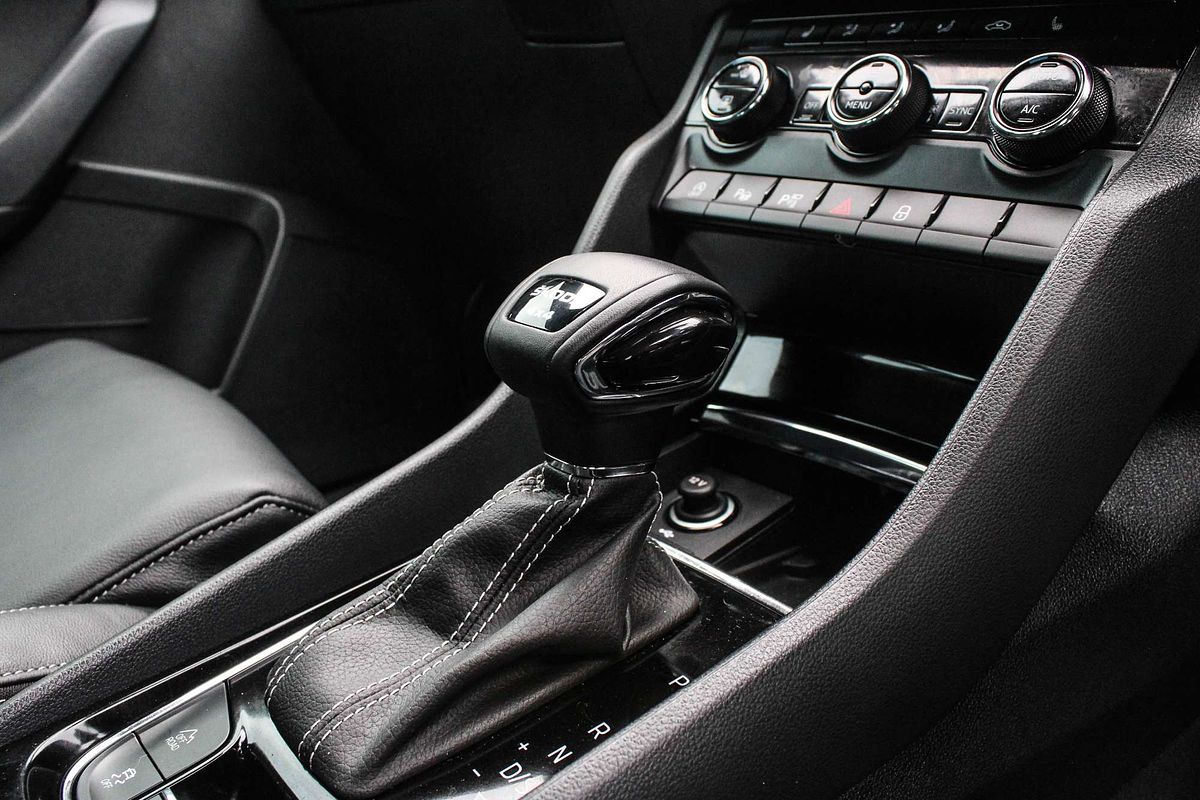 2023 SKODA Karoq 140TSI Sportline NU