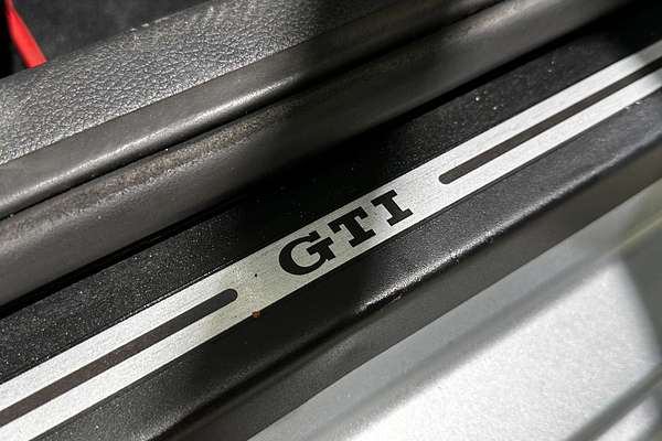 2017 Volkswagen Polo GTI 6R