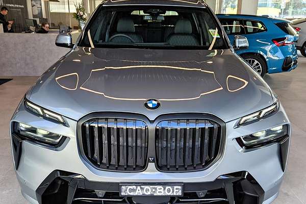 2025 BMW X7 xDrive40d M Sport G07 LCI