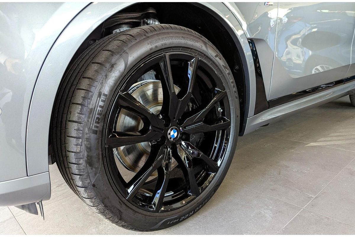 2025 BMW X7 xDrive40d M Sport G07 LCI