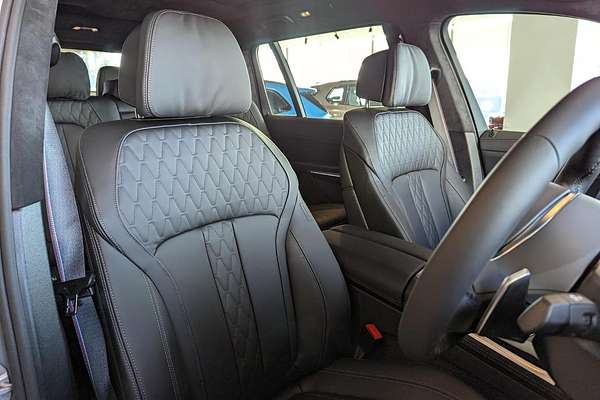 2025 BMW X7 xDrive40d M Sport G07 LCI