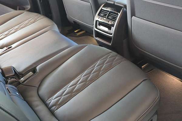2025 BMW X7 xDrive40d M Sport G07 LCI