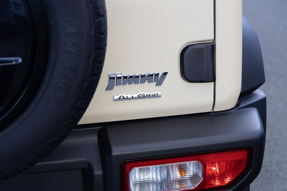 2024 Suzuki Jimny GLX GJ
