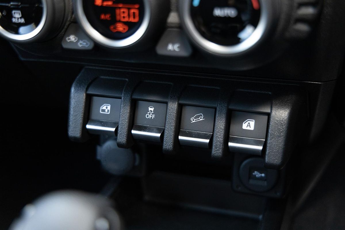 2024 Suzuki Jimny GLX GJ