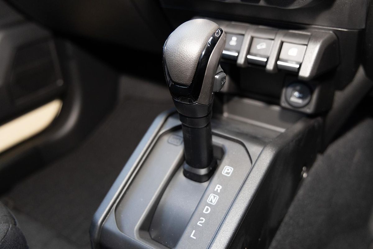 2024 Suzuki Jimny GLX GJ