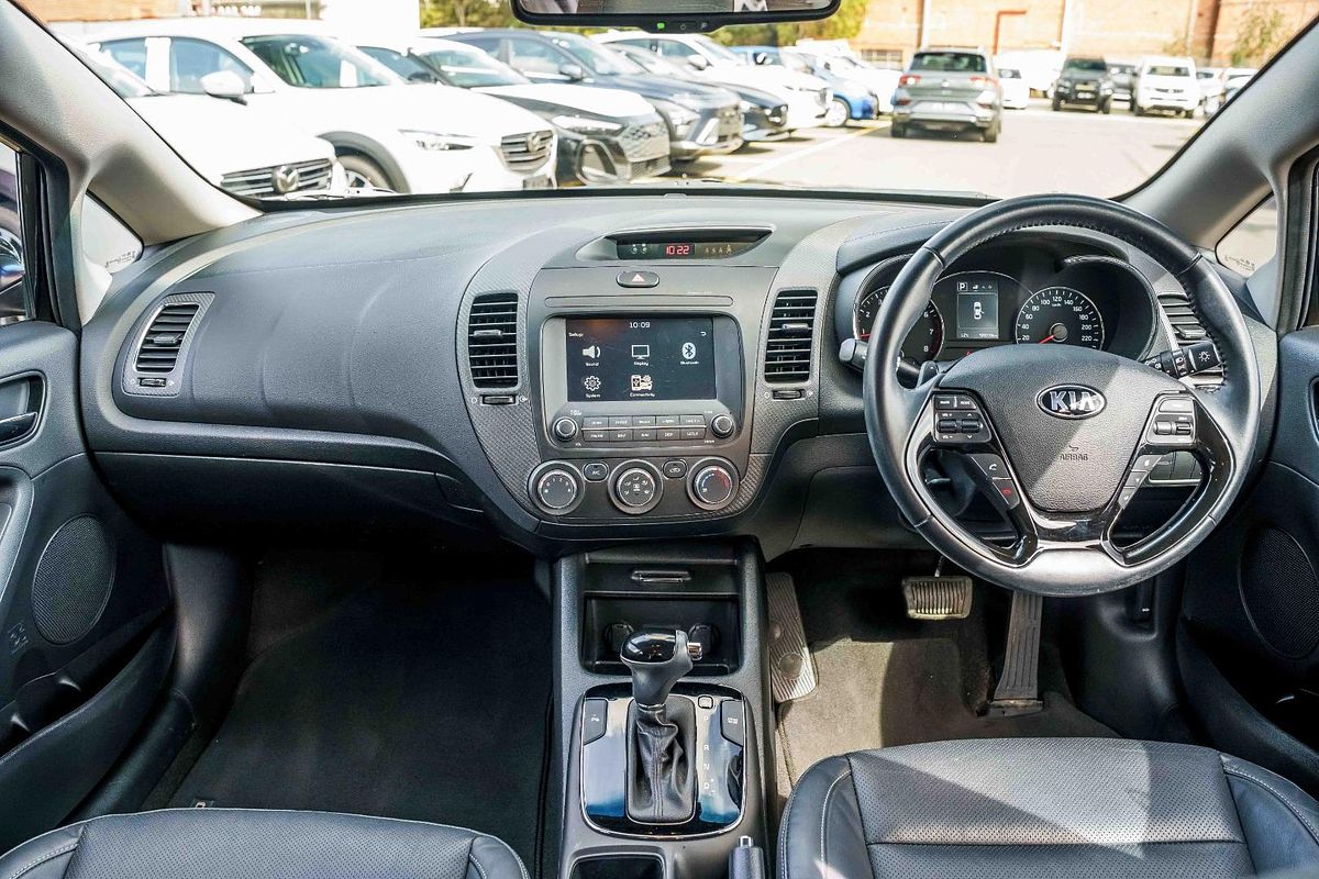 2017 Kia Cerato S YD