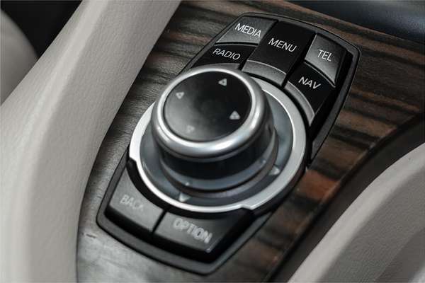 2013 BMW X1 sDrive18d E84 LCI