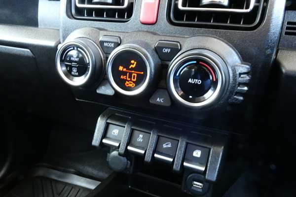 2023 Suzuki Jimny GLX GJ