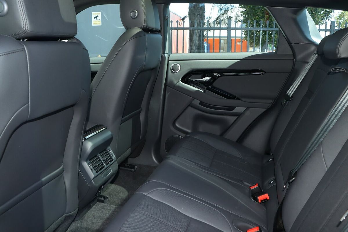 2025 Land Rover Range Rover Evoque P250 Dynamic SE L551