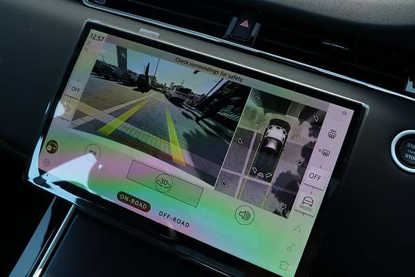 2025 Land Rover Range Rover Evoque P250 Dynamic SE L551