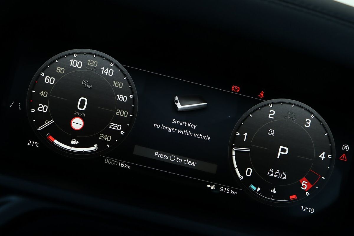 2025 Land Rover Defender 110 D350 X-Dynamic SE L663