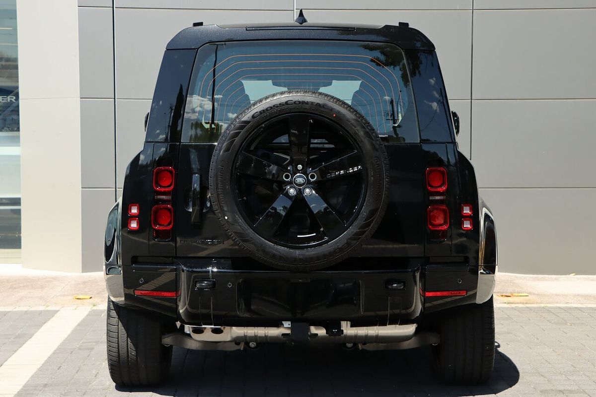 2025 Land Rover Defender 110 D350 X-Dynamic SE L663