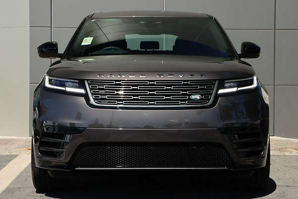 2025 Land Rover Range Rover Velar P250 Dynamic SE L560
