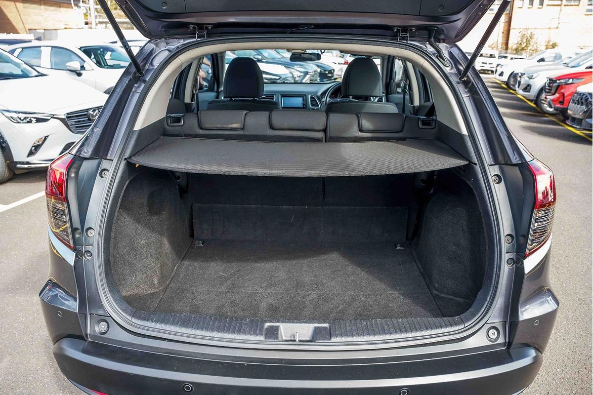 2019 Honda HR-V VTi-S