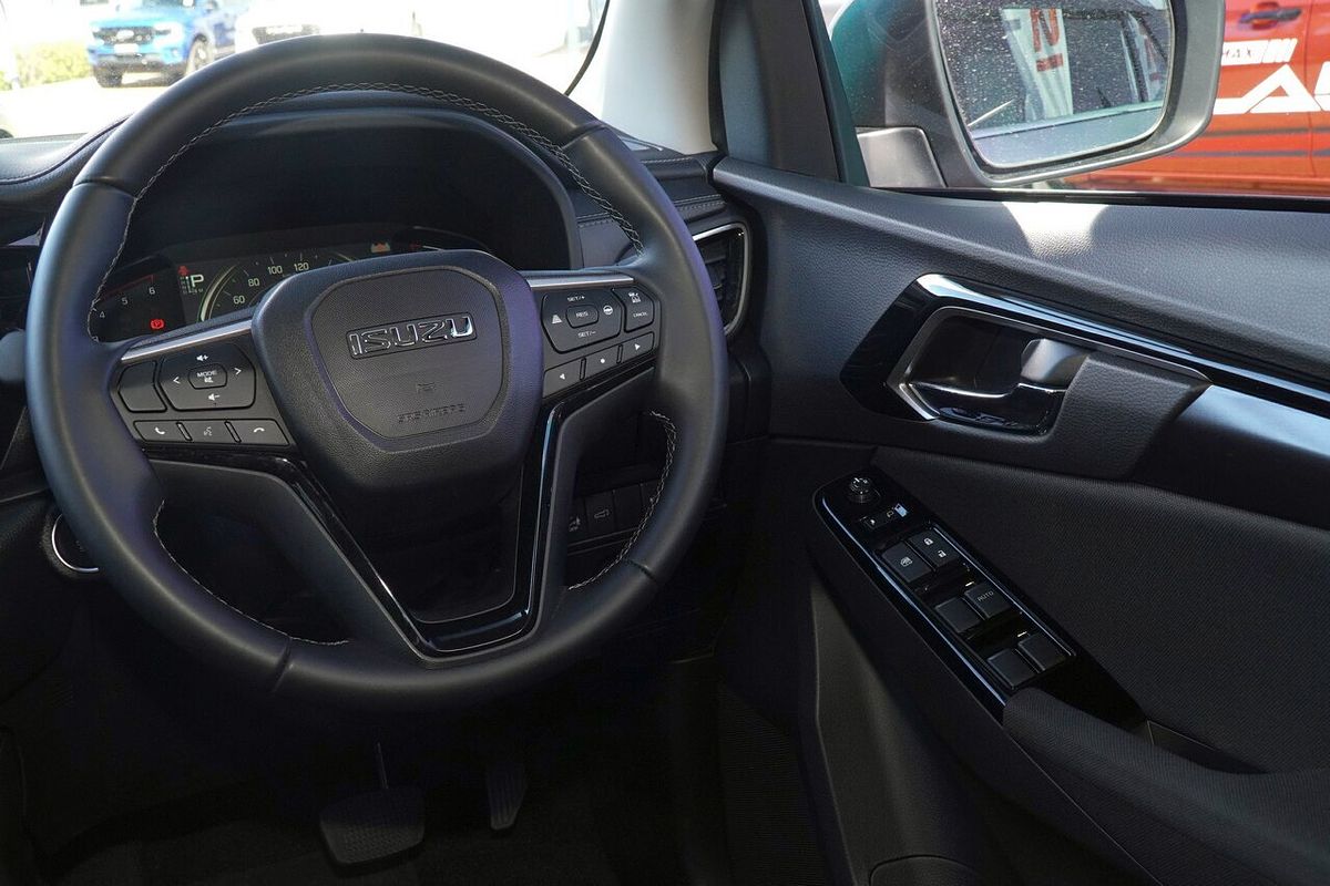 2025 Isuzu MU-X LS-U