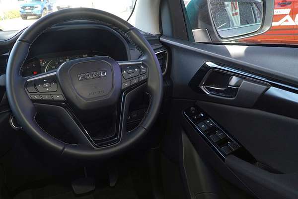 2025 Isuzu MU-X LS-U