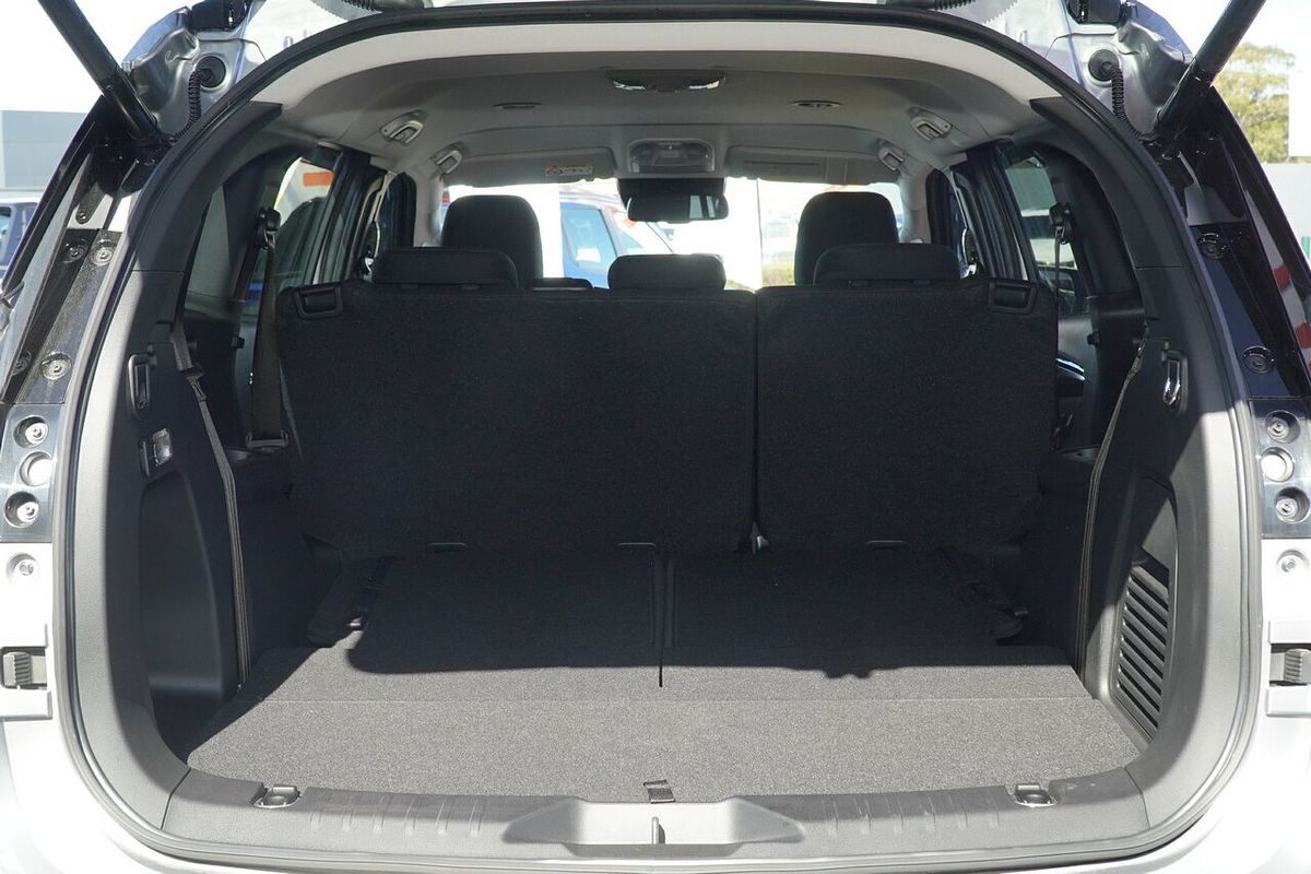 2025 Isuzu MU-X LS-U