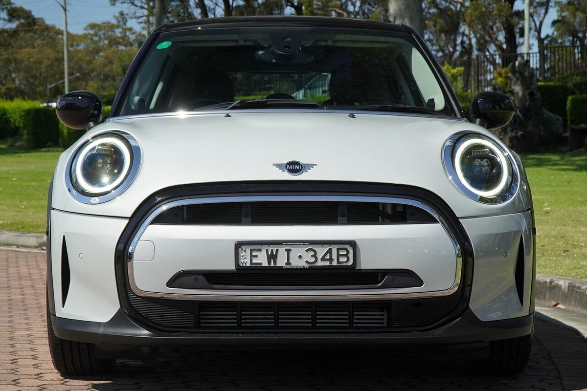 2022 MINI Hatch Cooper Classic F55 LCI-2