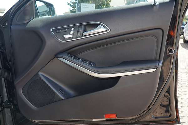 2019 Mercedes-Benz GLA-Class GLA180 X156