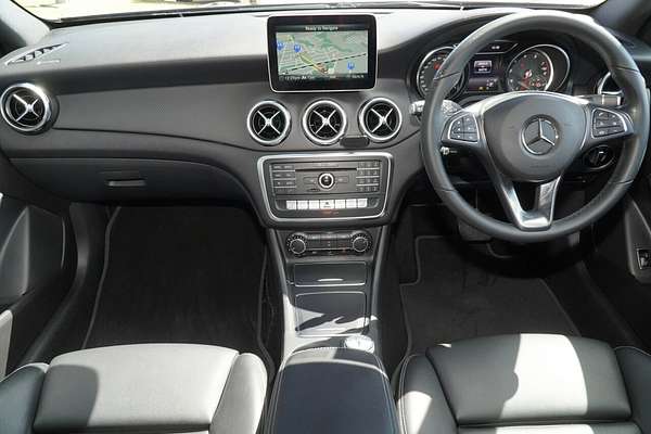 2019 Mercedes-Benz GLA-Class GLA180 X156