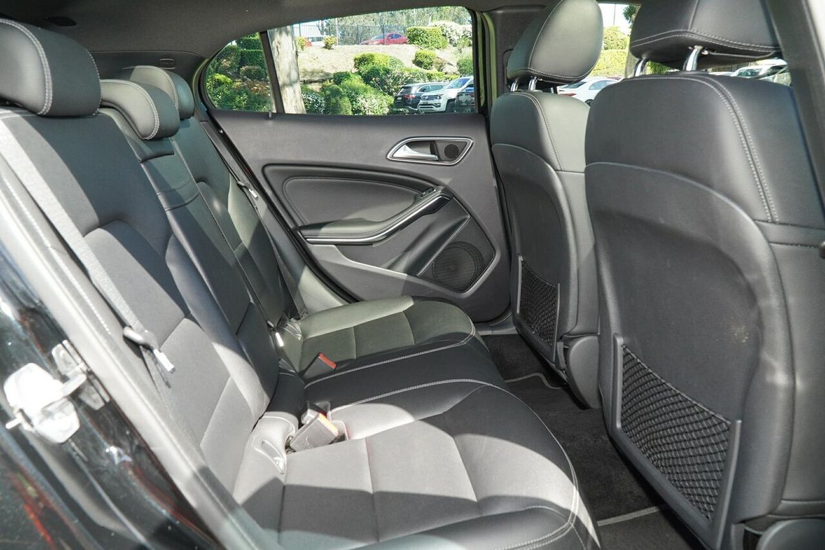 2019 Mercedes-Benz GLA-Class GLA180 X156