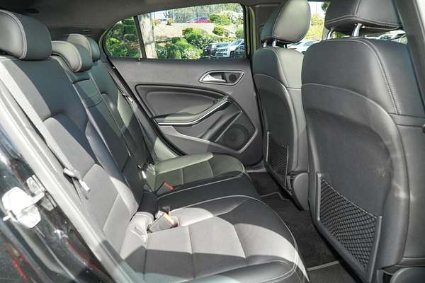 2019 Mercedes-Benz GLA-Class GLA180 X156