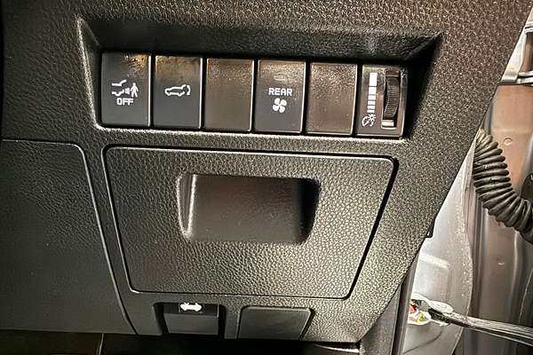 2024 Isuzu MU-X LS-U