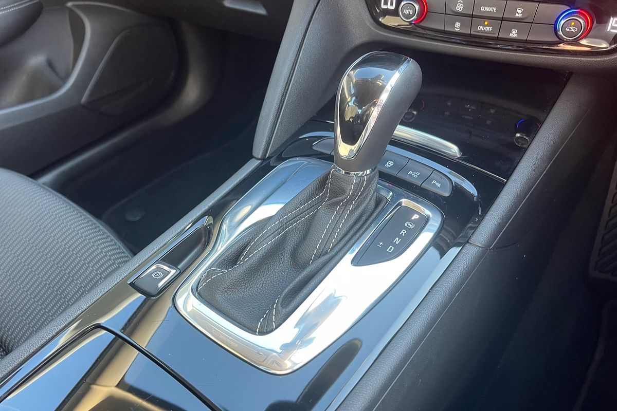 2019 Holden Commodore RS ZB