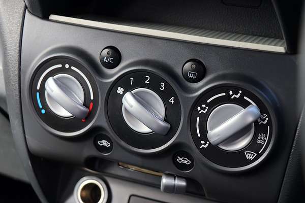 2013 Suzuki Alto GL GF