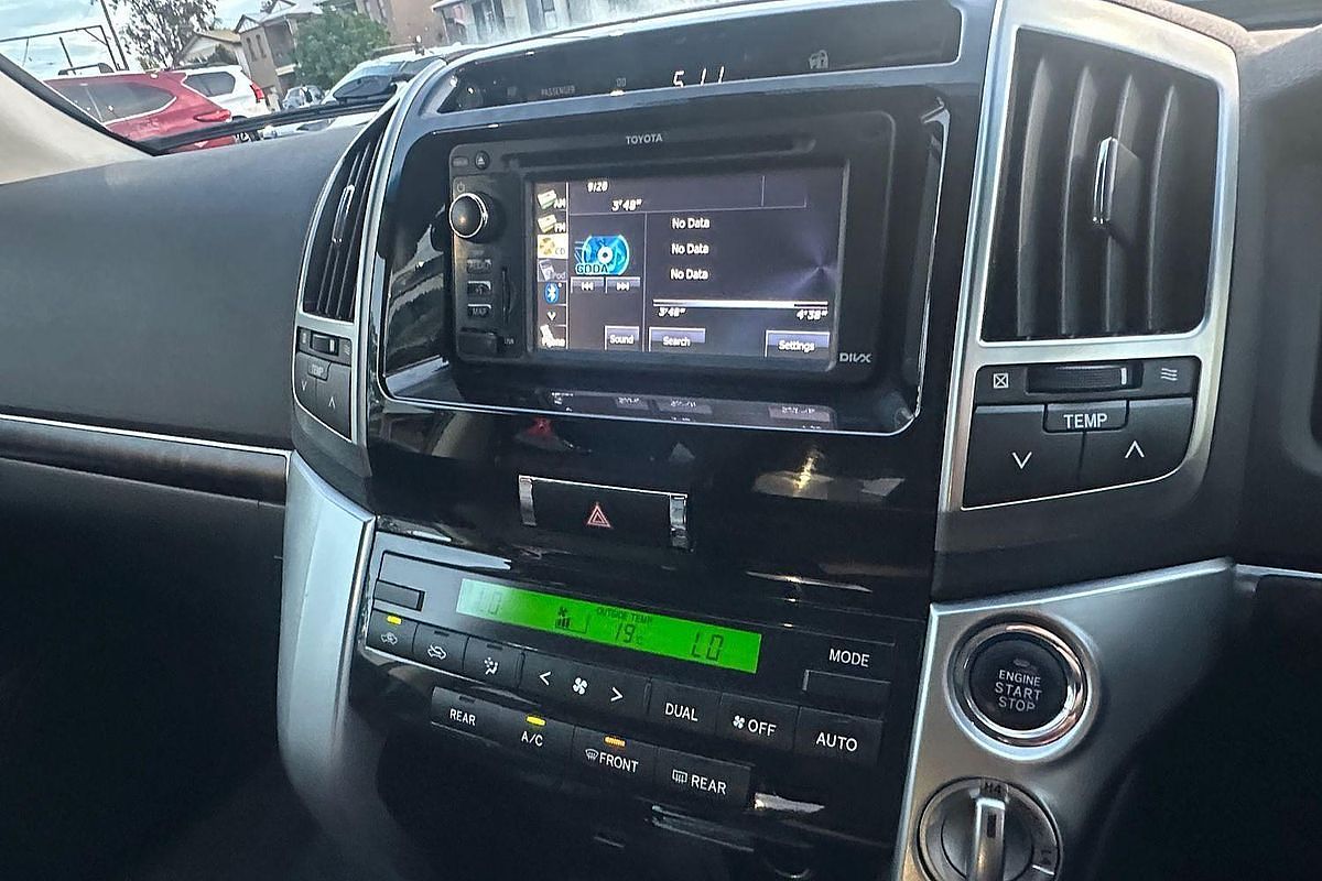 2014 Toyota Landcruiser VX VDJ200R