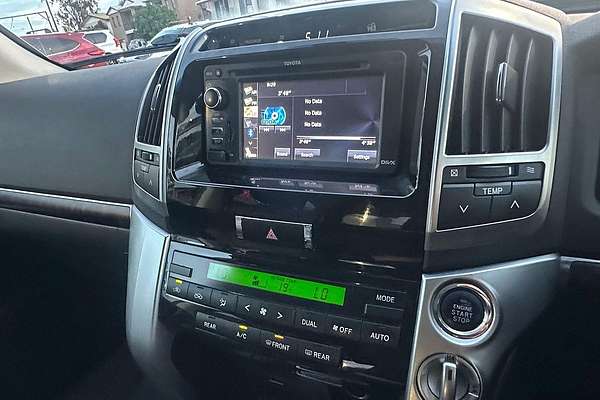 2014 Toyota Landcruiser VX VDJ200R